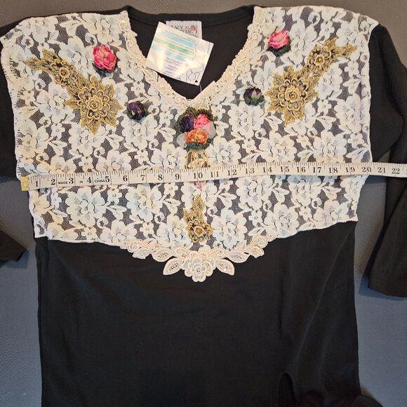 Lacy Afternoon Blouse - Picture 1 of 6